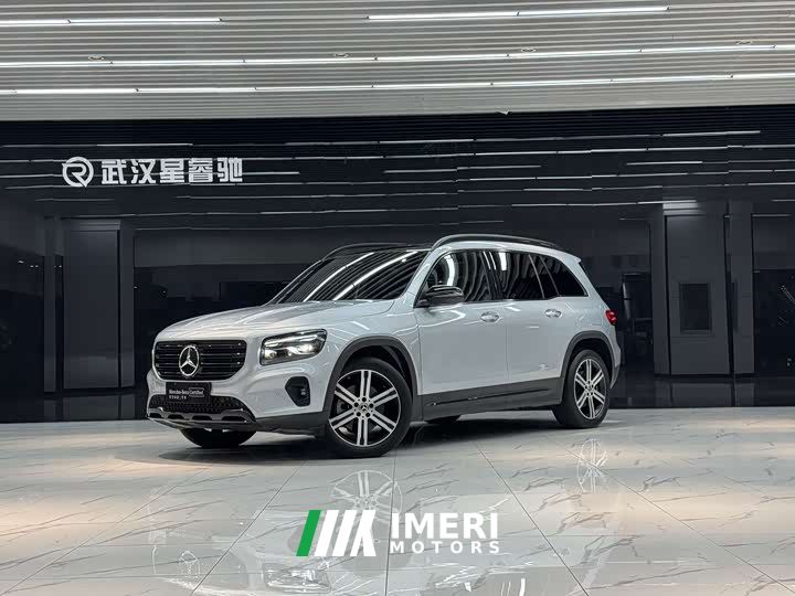 Mercedes-Benz GLB 220 4MATIC