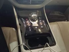 Denza D9 DM-i 980 Four-Wheel Drive Premium - фото 13