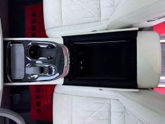 Zeekr 009 Seven-Seat Aisle Version AWD 108kWh - photo 17