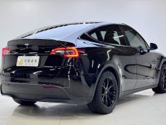 Tesla Model Y Facelift Rear-Wheel Drive - ფოტო 3