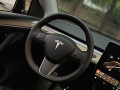 Tesla Model Y Standard Range RWD - ფოტო 16