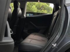 Tesla Model Y Standard Range RWD - ფოტო 9