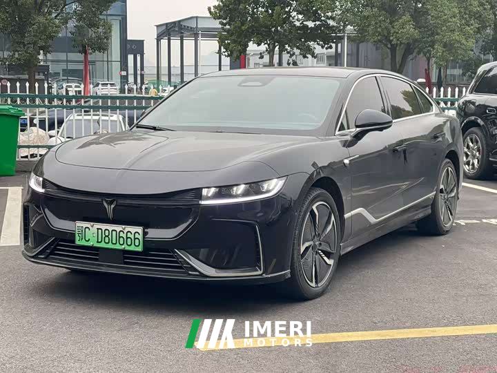 Voyah Lantu Zhaoguang Four-Wheel Drive Flagship - car from China