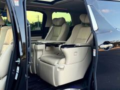 Toyota Vellfire Crown Hybrid 2.5L HV Luxury Edition - фото 14