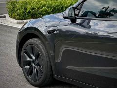 Tesla Model Y Rear-Wheel Drive - ფოტო 16