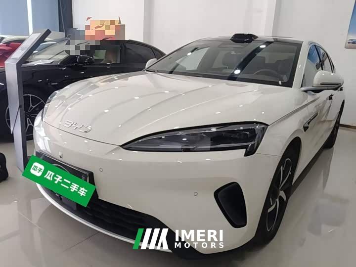 BYD Seal 07 DM-i 1.5T 230km Flagship - car from China