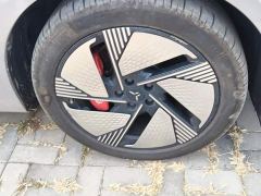FAW Red Flag EH7 640 AWD Smart Select Edition - ფოტო 6