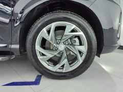 FAW Red Flag HS3 PHEV 115km Dynamic Edition - photo 6