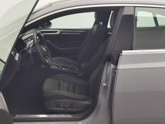 Volkswagen CC 380TSI Eye-Catching Edition - фото 10