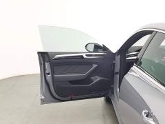 Volkswagen CC 380TSI Eye-Catching Edition - фото 8