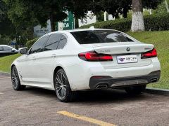 BMW 5 Series 530Li Premier M Sport Package - photo 4