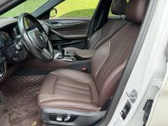 BMW 5 Series 530Li Premier M Sport Package - photo 8
