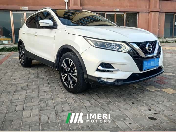 Nissan Qashqai 2.0L CVT XV Premium Luxury