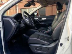 Nissan Qashqai 2.0L CVT XV Premium Luxury - фото 3