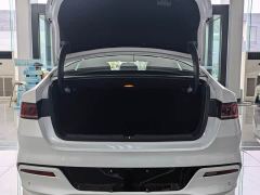 BYD Qin PLUS Champion Edition DM-i 55KM Leading - ფოტო 4