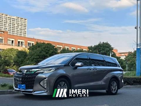 2022 Toyota Sienna 2.5L Hybrid Comfort Edition - car from China
