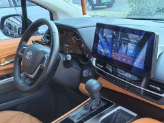 Toyota Sienna 2.5L Hybrid Comfort Edition - фото 13