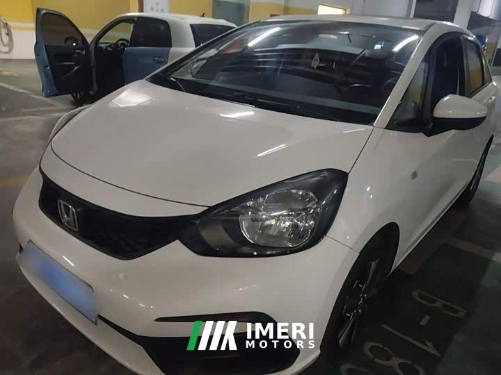 Honda Fit 1.5L CVT Trendy Sunroof Edition