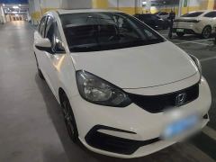 Honda Fit 1.5L CVT Trendy Sunroof Edition - photo 3
