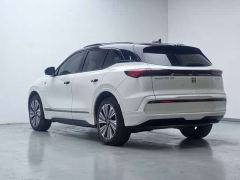 Buick E5 Premium Long-Range Edition - ფოტო 11