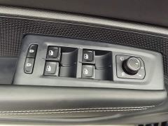 Volkswagen Passat Pro 300TSI Dragon Prestige Edition - photo 9