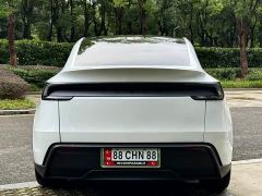 Tesla Model Y Rear-Wheel Drive - ფოტო 11