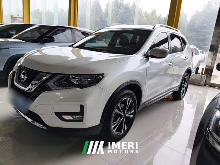 Nissan Qashqai 2.5L XL CVT 4WD Smart Connected Premium Edition
