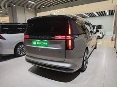 Volvo EM90 Ultra Six-Seater - ფოტო 6