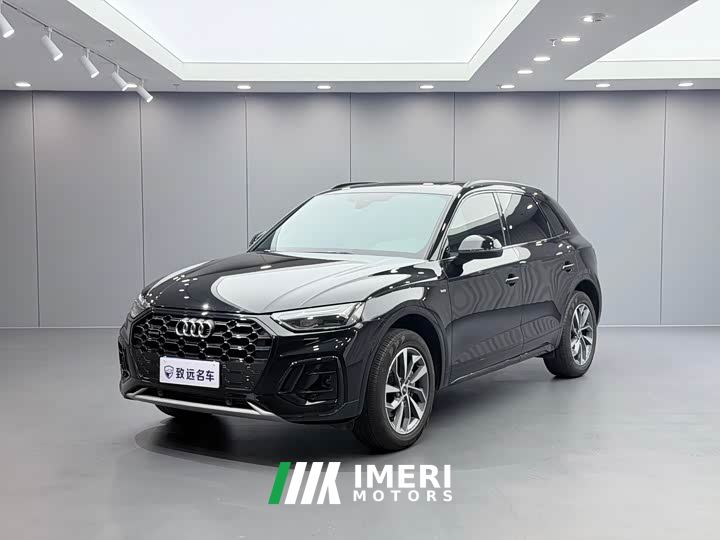 Audi Q5L 40 TFSI Luxury Dynamic - ავტომობილი ჩინეთიდან