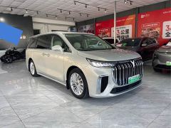 Voyah Dream PHEV Extended Range Luxury Edition - ფოტო 3