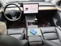 Tesla Model Y Long Range All-Wheel Drive - ფოტო 5