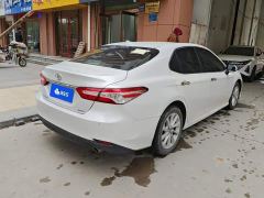 Toyota Camry 2.0G Luxury - ფოტო 3