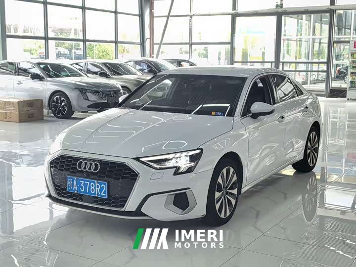 Audi A3 Sportback 35 TFSI Luxury Elegance - ავტომობილი ჩინეთიდან