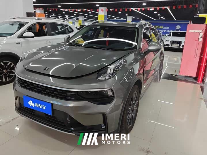 Lynk & Co 01 2.0T Diesel Two-Wheel Drive Pro - автомобиль из Китая