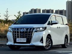 Toyota Alphard Hybrid 2.5L Luxury - фото 1