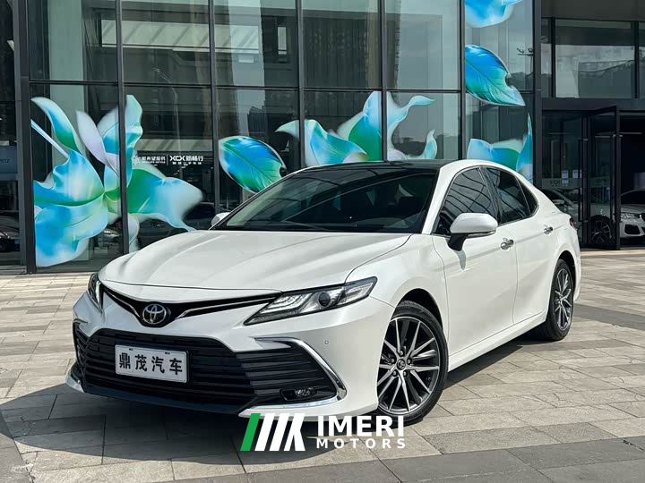 Toyota Camry 2.5G Luxury - ავტომობილი ჩინეთიდან