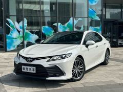 Toyota Camry 2.5G Luxury - ფოტო 1