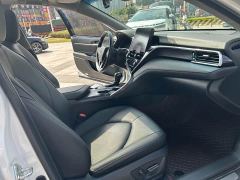 Toyota Camry 2.5G Luxury - ფოტო 13