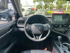 Toyota Camry 2.5G Luxury - ფოტო 17