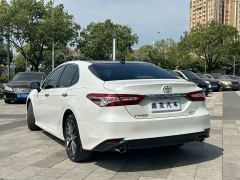 Toyota Camry 2.5G Luxury - ფოტო 6