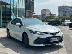 Toyota Camry 2.5G Luxury - ფოტო 8
