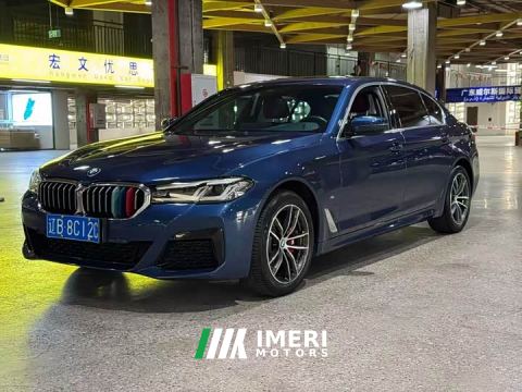 2021 BMW 5 Series 525Li M Sport Package - автомобиль из Китая