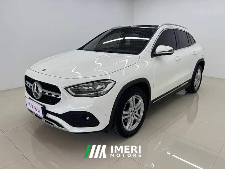 Mercedes-Benz GLA 180