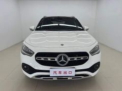 Mercedes-Benz GLA 180 - photo 2