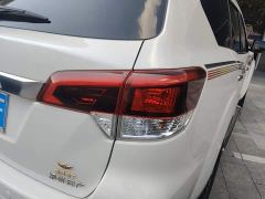 Nissan Tuouda 2.5L XL Upper Automatic 2WD Luxury Edition - фото 7