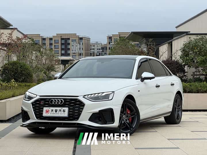 Audi A4L 40 TFSI Fashion Dynamic - ავტომობილი ჩინეთიდან