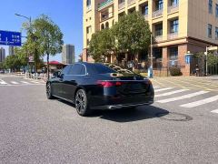 Mercedes-Benz E-Class E 300 L Luxury - photo 9