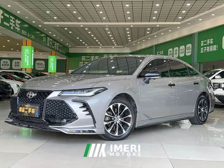 Toyota Avalon 2.5L Luxury