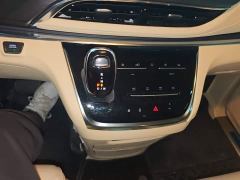 Buick GL8 Facelift Land Executive Cabin Luxury - фото 13