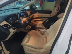 Buick GL8 Facelift Land Executive Cabin Luxury - фото 14